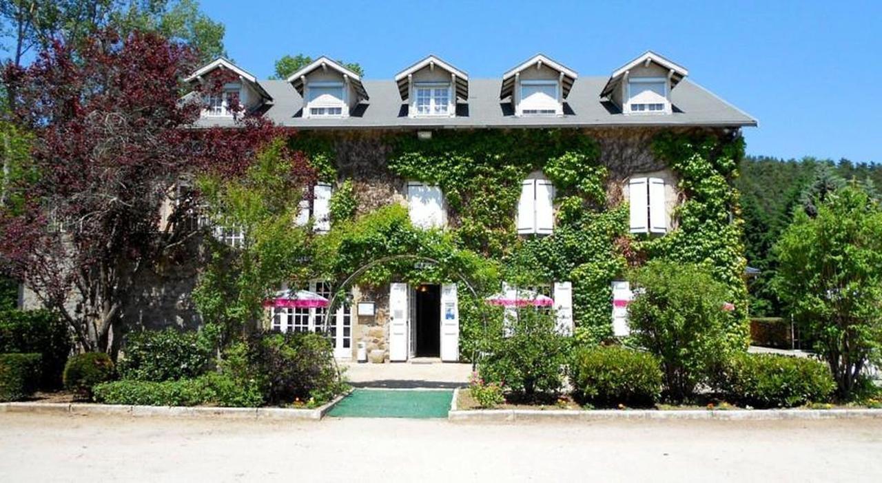 Hotel Restaurant Du Moulin De Barette Blavozy Екстериор снимка